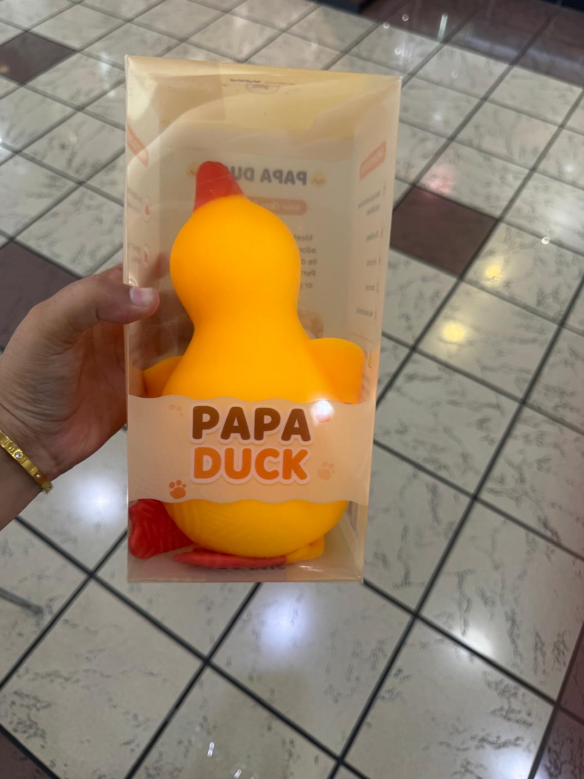 Big Papa Duck Squishy, Soft Rubber Giant Jumbo Duck Squishy Stress Ball, Quite Slow Rising Cute Squishies Duck, Stretchy Stress Relief Squeezy Duck Dough