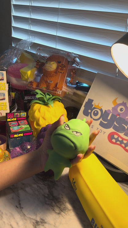 Grinch Squishy Fun Toy