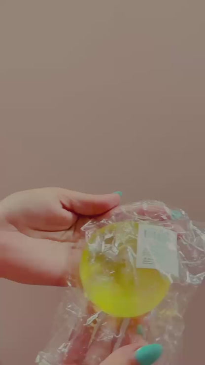Mini Apple Squishy -- Colour may vary